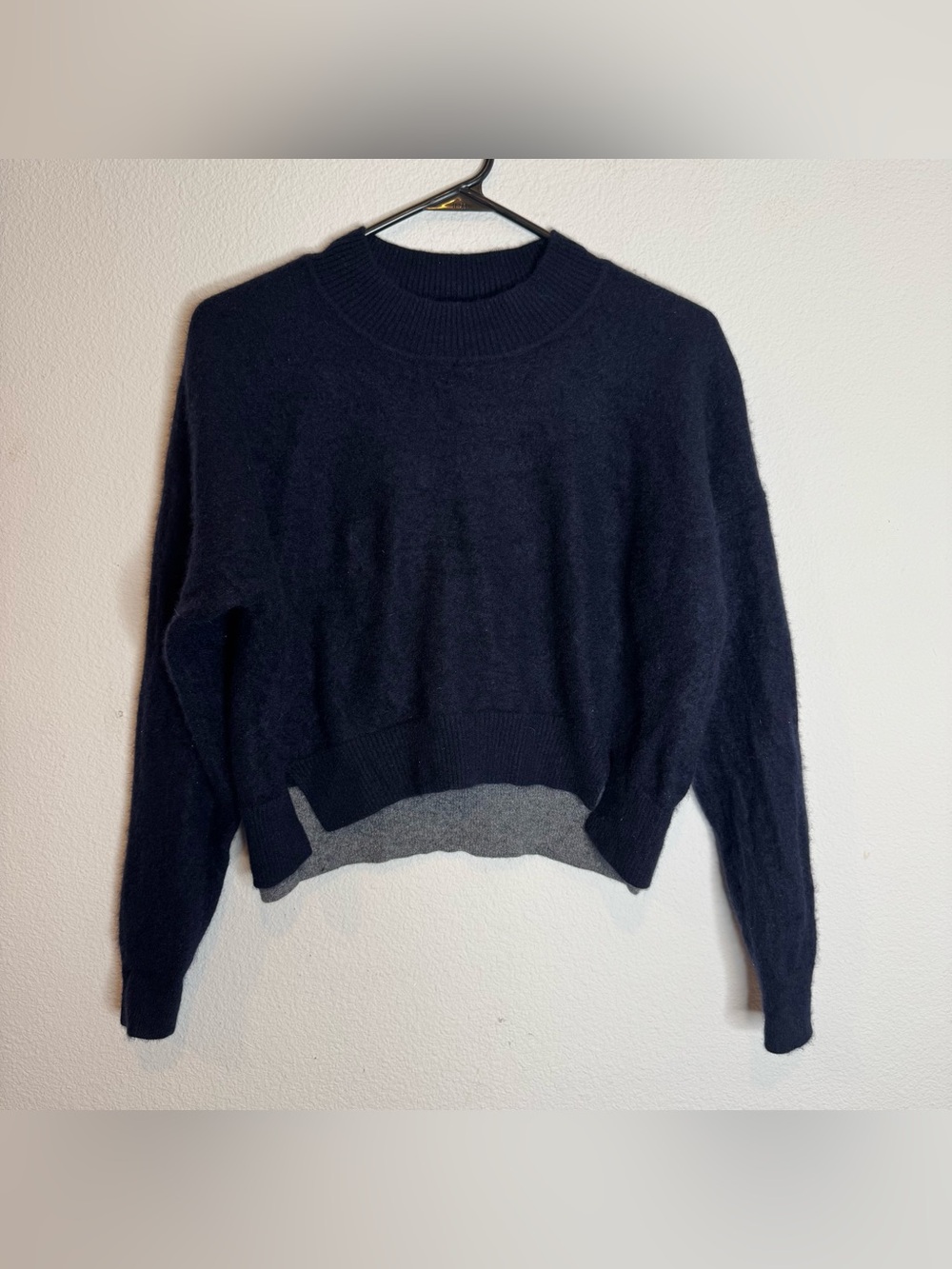 Naadam 100% cashmere navy blue gray trim sweater large